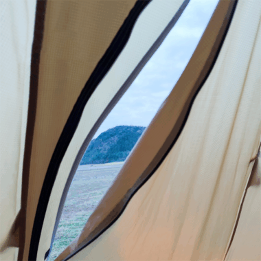 5M Lightweight Tipi Tent – Waterproof, Stove Jack, Winter Camping Tent for 3-5 PeopleSpacious 5M Tipi tent with stove jack, designed for 3-5 people. Ideal for winter camping and hiking, featuring a waterproof structure and easy setup.