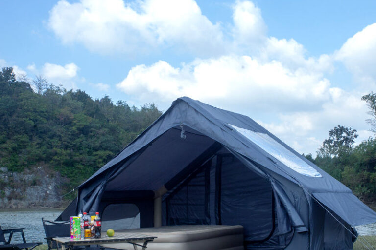 Custom Logo High Quality Fully Automatic Camping Tent – Rainproof Multi-Person Tent for Outdoor Beach, Park, and Picn ( (4) Custom Logo High Quality Fully Automatic Camping Tent – Multi-Person Rainproof Outdoor Tent