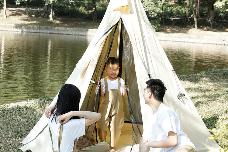 Family Tent with Atmosphere Light Strip 13-Person Outdoor Camping Two Bedroom Tent (4) Two Bedroom Family Tent with Light Strip - Outdoor Camping Tent for 13 People