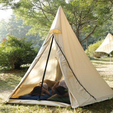 Two Bedroom Family Tent with Light Strip - Outdoor Camping Tent for 13 People