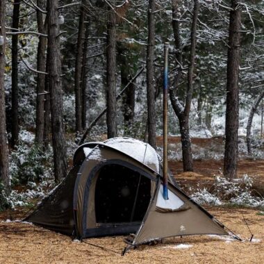 New Outdoor Double Layers Waterproof Camping Tent – 3 Person Tent with Bedroom & Living Room