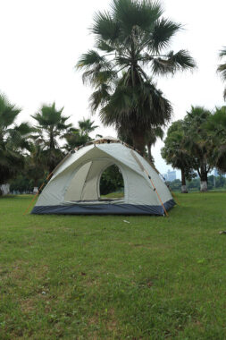 Portable Small Camping Tent – Waterproof Automatic Setup with Fiberglass Poles