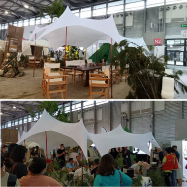 Large Beach Tent Sunshade for 60-80 People, Customizable for Events and Weddings